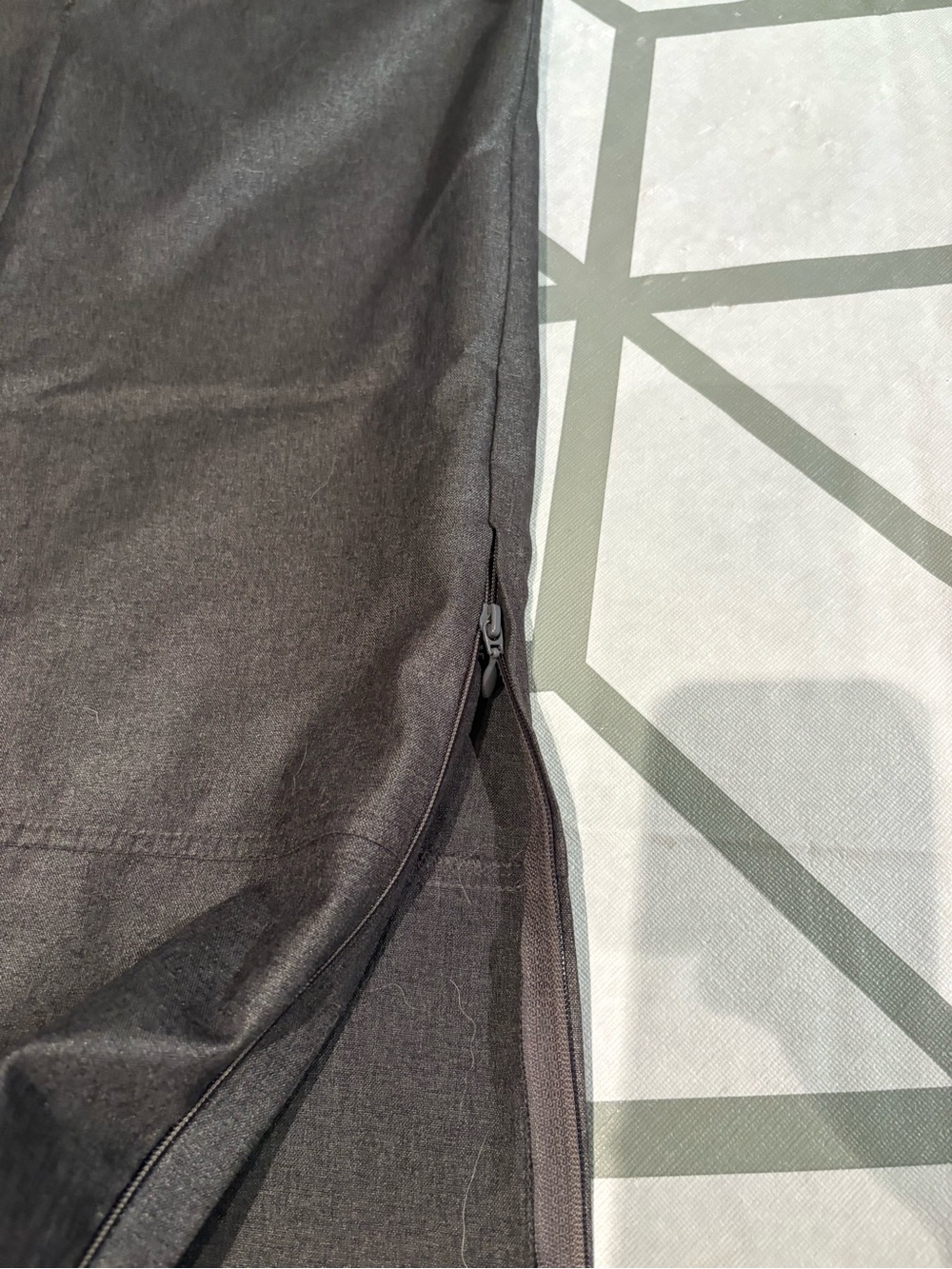 3/15$ Women's Black Straight Midi Skirt - Picture 2 of 4